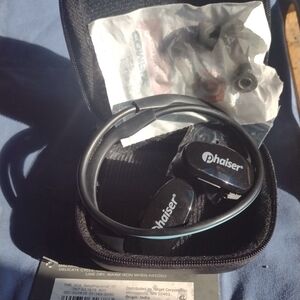 Phaiser Wireless Earbuds with Case